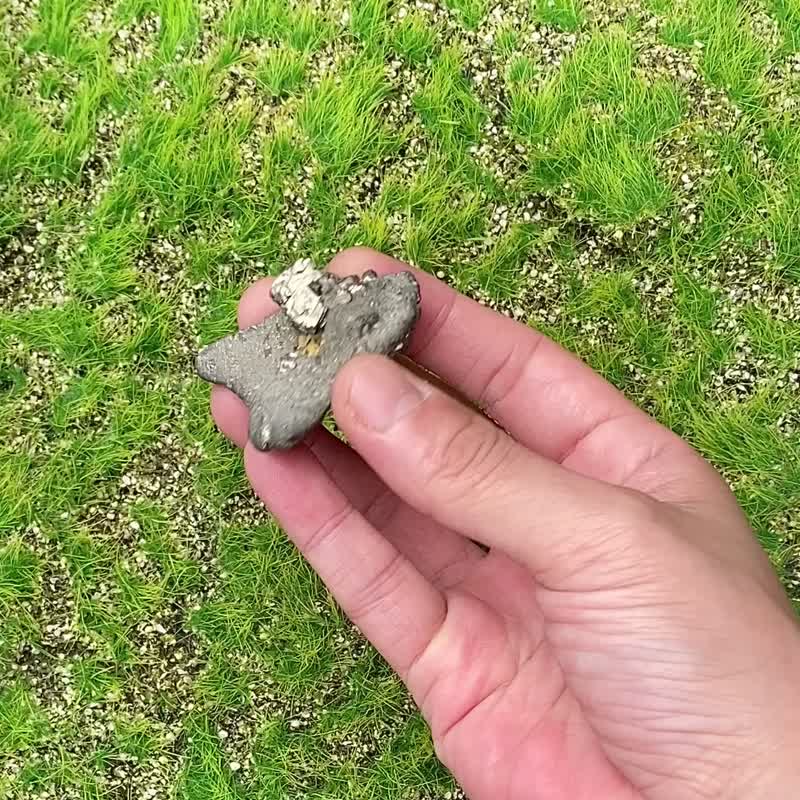 天然原矿可爱小金矿区黄铜矿 招财聚财//增运势 正能量 避邪 开运 - 摆饰 - 水晶 金色