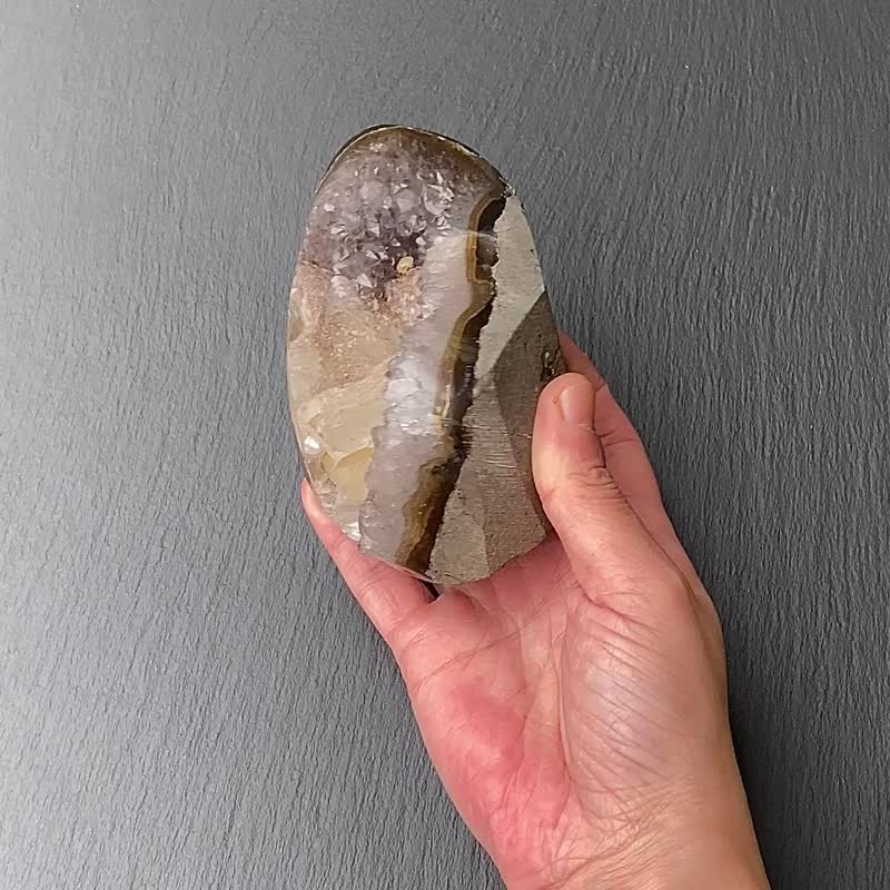 招财聚财-天然原矿异象梦幻紫晶镇二次结晶砂糖共生方解石 紫水晶 - 摆饰 - 水晶 多色