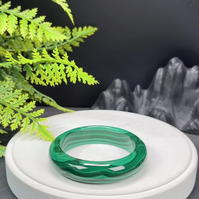 稀有孔雀石手镯 54MM 高瓷天眼千层 吸收负面能量 吉祥贵气好运 - 手链/手环 - 宝石 绿色