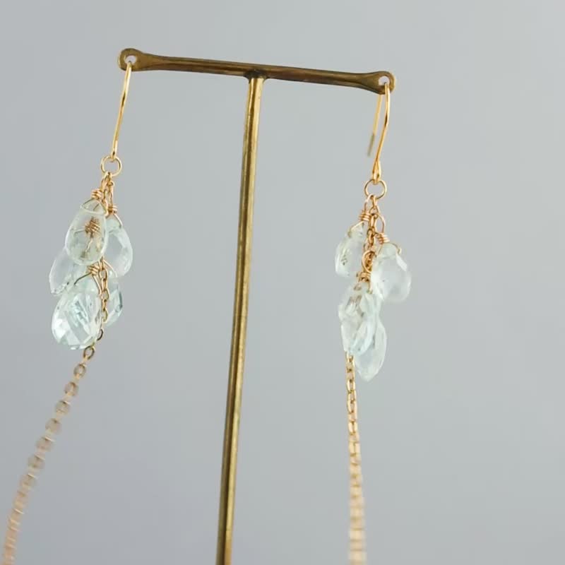 天蓝石 × 链条耳环/耳夹 – 让风缠绕耳际，闪耀的水滴 – - 耳环/耳夹 - 石头 蓝色