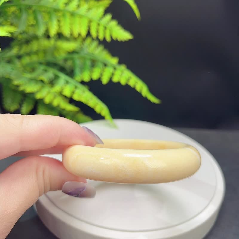 精品 黄色方解石手镯 56MM 冰润高瓷玉化天眼  坚韧毅力挑战能量 - 手链/手环 - 半宝石 黄色