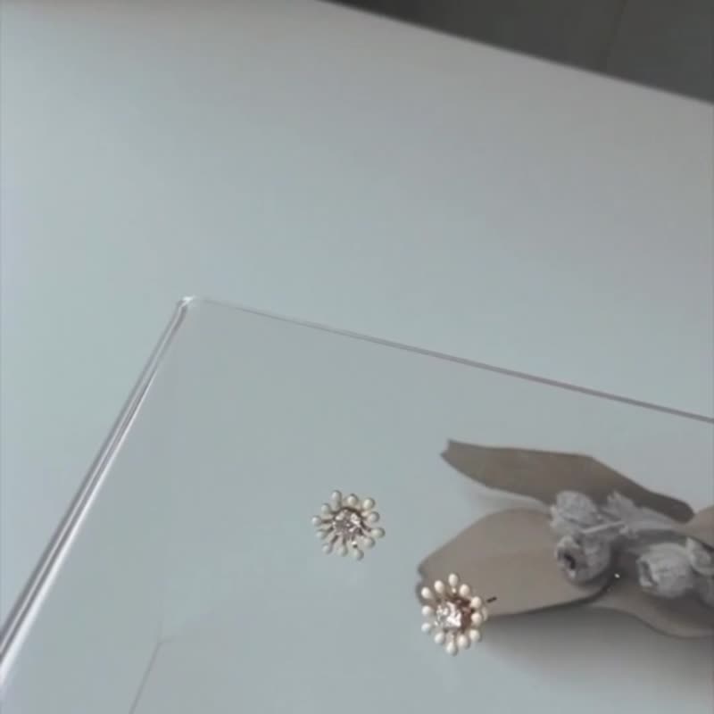 ONCE LITE | 暮光系 - BLOOM * 黄铜耳环 - 耳环/耳夹 - 铜/黄铜 金色