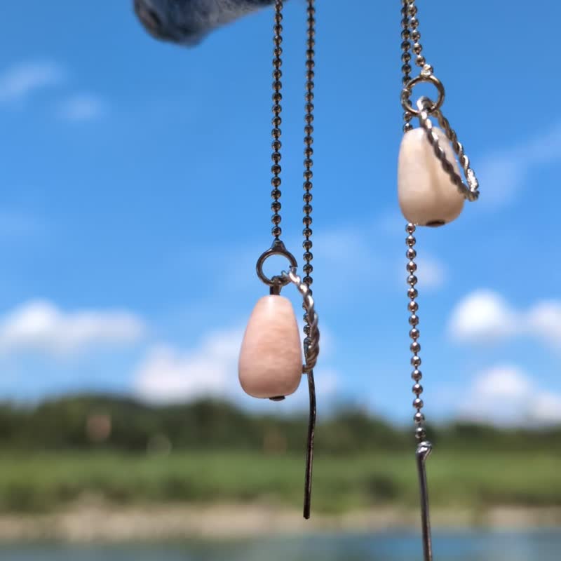 心之光链条耳环 - 耳环/耳夹 - 宝石 粉红色