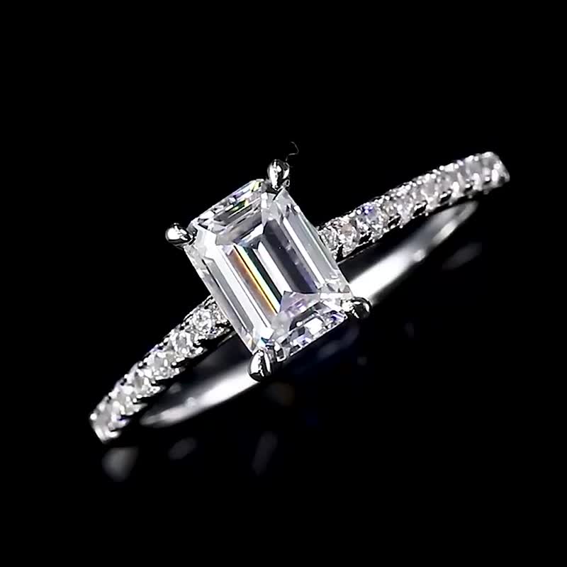 莫桑石 莫桑钻 1克拉祖母绿女钻戒 台北门市 定制化订制白金 - 戒指 - 其他材质 