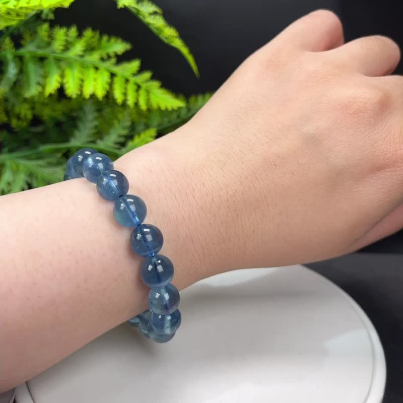 高品质魔鬼蓝海蓝宝手串高冰透体深蓝圆珠手链女气质三月生辰10mm - 手链/手环 - 宝石 蓝色