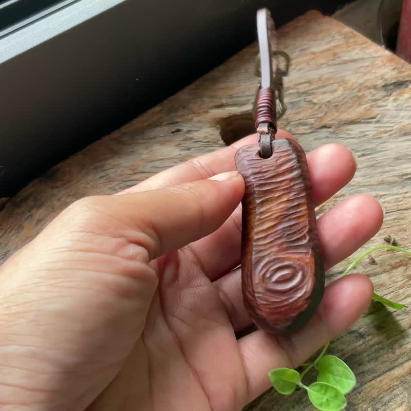 【心。指纹】台湾肖楠木吊饰 钥匙圈 背包挂饰 - 吊饰 - 木头 多色