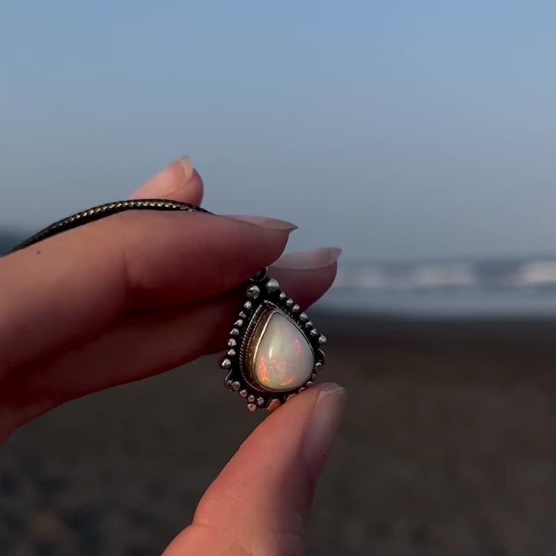 喜迎瑶 925银 欧泊 蛋白石 水晶 天然石 项链 民族风 复古 Opal - 项链 - 水晶 银色