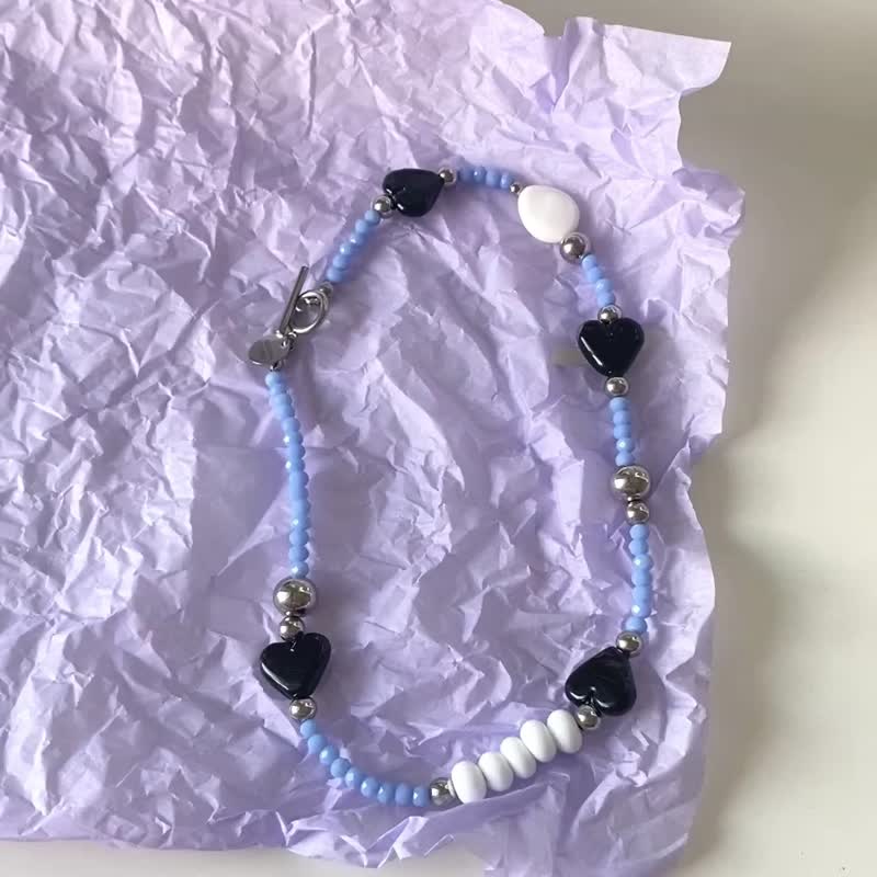 Venus 项链，手工制作穆拉诺琉璃爱心水晶串珠项链 - 项链 - 玻璃 蓝色