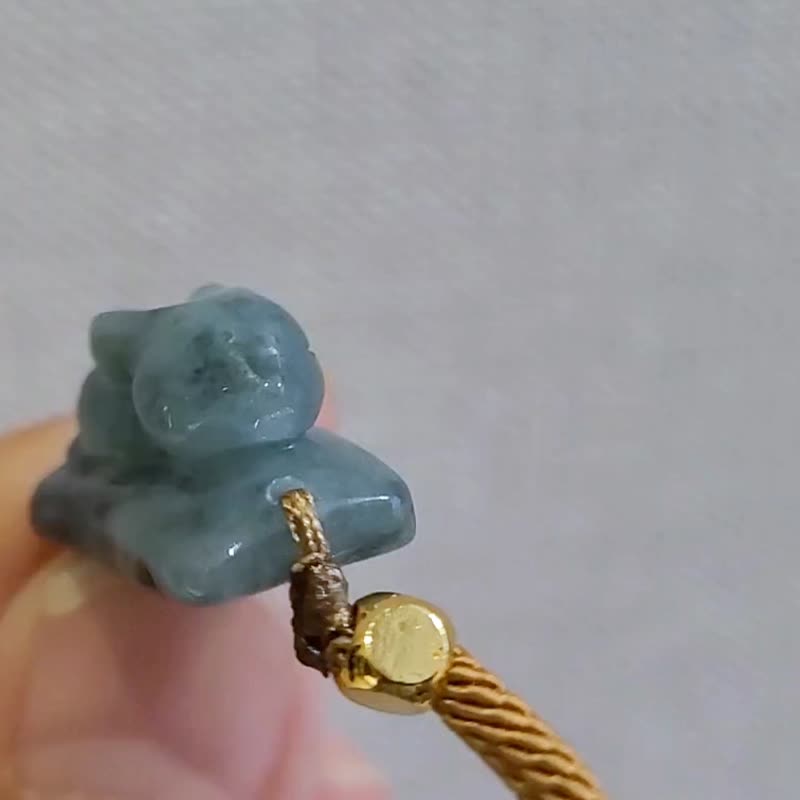 亲翠 天然翡翠 冰绿飘花趴趴兔牌手环 | G | 生肖 兔 - 手链/手环 - 玉石 多色