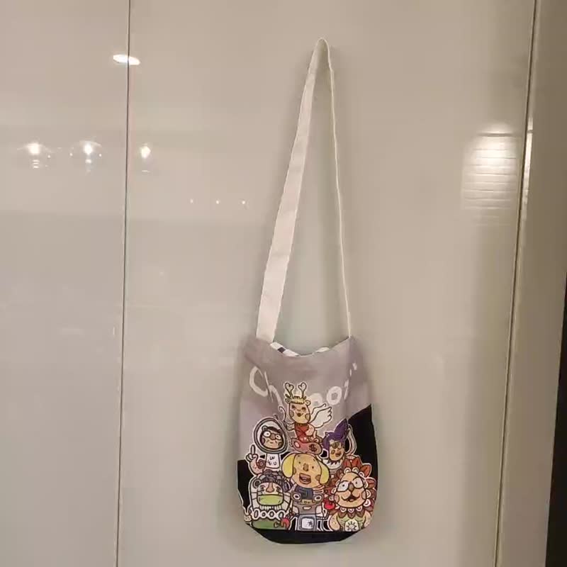 赤毛族 街角小吃店 长背带仿帆布袋 - 侧背包/斜挎包 - 聚酯纤维 白色