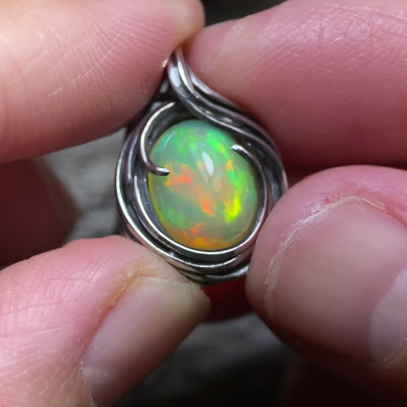 天然矿石 / 蛋白石  / 埃塞俄比亚 /纯银项链 - 项链 - 宝石 