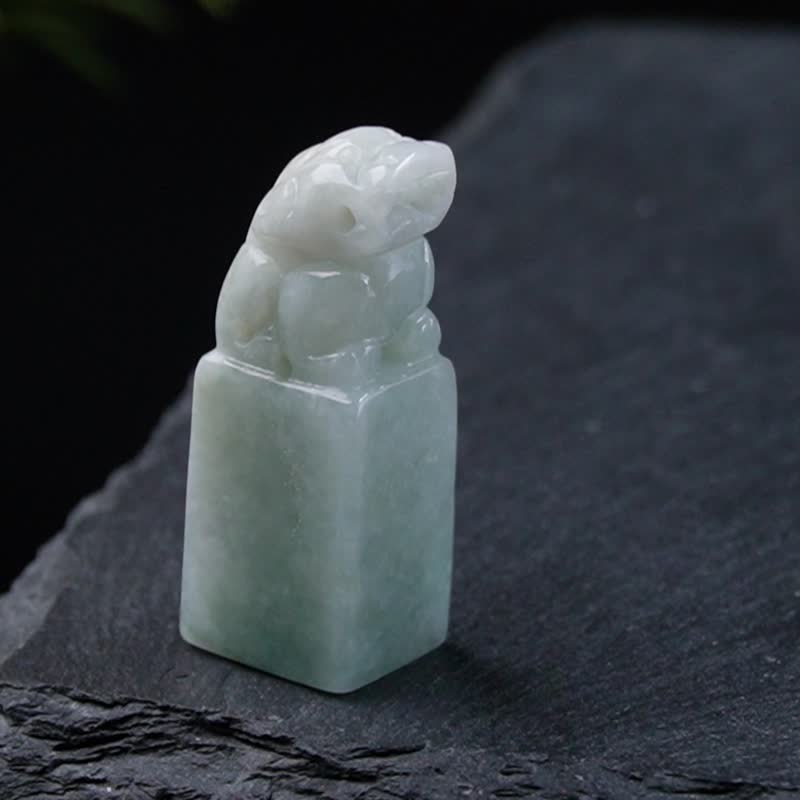 【招财神兽】飘绿翡翠貔貅玉印章 | 天然缅甸玉翡翠A货 | 送礼 - 印章/印台 - 玉石 绿色