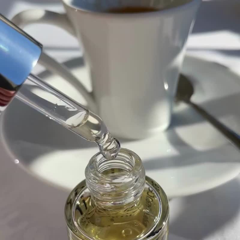 蜡菊极致再生精华油 18ml - 精华液/安瓶 - 玻璃 