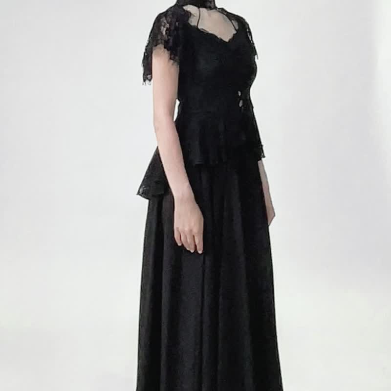 透视蕾丝拼接颈圈开胸短袖t恤哥德萝莉塔DARK IN LOVE台湾TW632 - 女装 T 恤 - 尼龙 