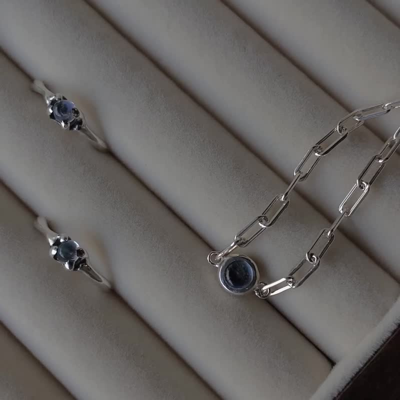 蓝色月光石 方型手链 - 手链/手环 - 银 蓝色