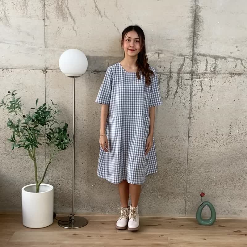 棉麻混纺短洋装 附口袋 舒适宽松 - 灰色 - 洋装/连衣裙 - 棉．麻 灰色