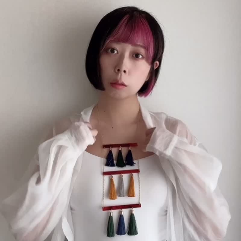 Navy, green, yellow, and Silver tassel three-strand necklace - 项链 - 压克力 黄色
