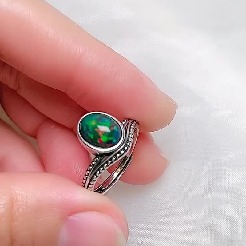 绿野仙踪  v简约花边 黑欧泊戒指 / 蛋白石 / 925纯银 / Opal - 戒指 - 宝石 绿色