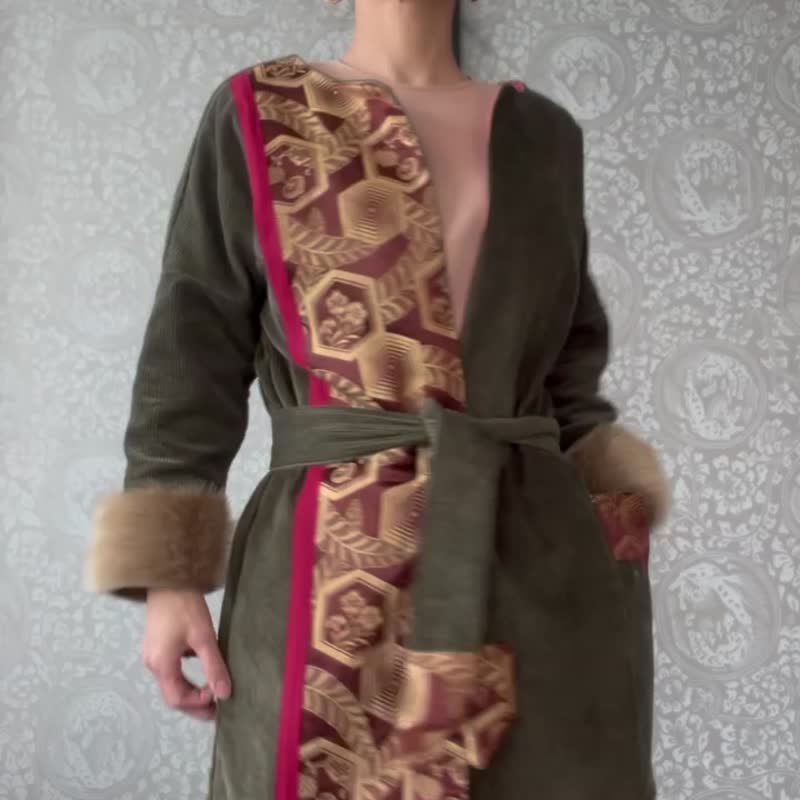 灯芯绒 & 古董和服腰带 东方风情长版大衣 - 女装西装外套/风衣 - 环保材料 绿色