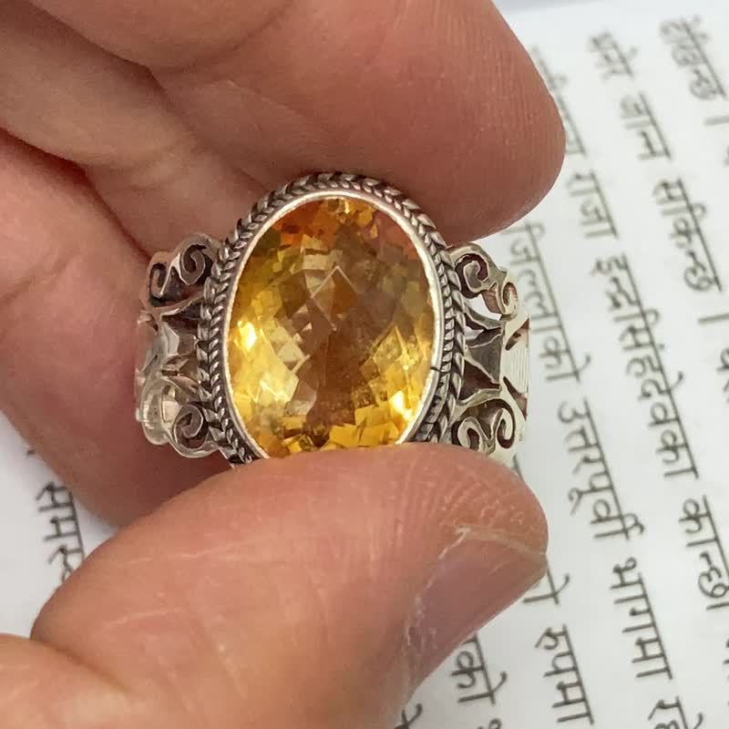 天然 黄水晶 戒指 尼泊尔制 925纯银 手工制 - 戒指 - 水晶 黄色