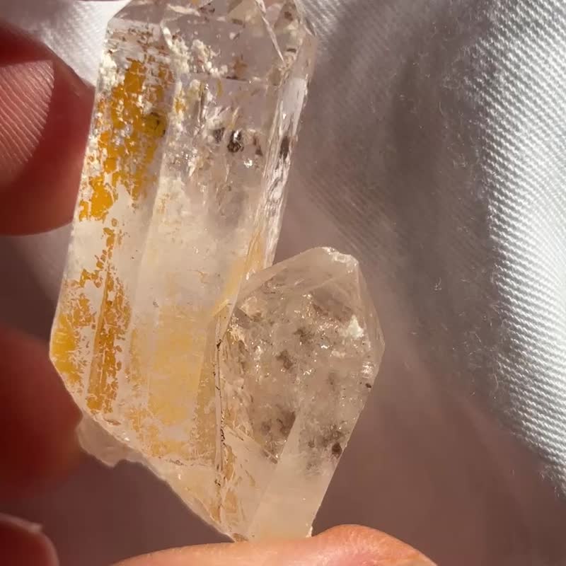 黄金 喜马拉雅 星光 白幽灵共生 彩虹 白水晶簇 白晶 水晶原矿 - 摆饰 - 水晶 银色