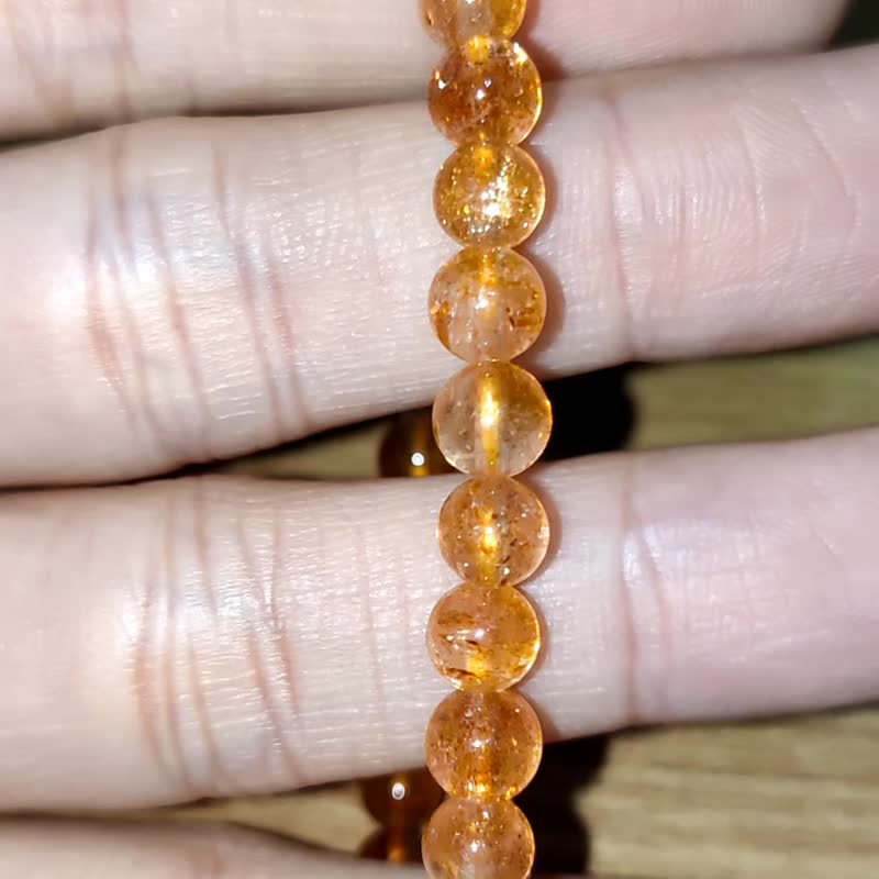 金太阳石 5.5mm 手串 天然水晶 - 手链/手环 - 水晶 