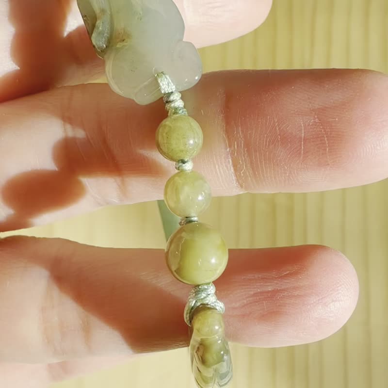 手工玉石手镯 - 森林兔与饼干坠饰 - 手链/手环 - 玉石 绿色