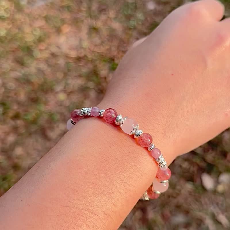 【圣诞礼盒】幸福恋爱御守糖霜饼干与水晶手链礼盒 - 手工饼干 - 新鲜食材 