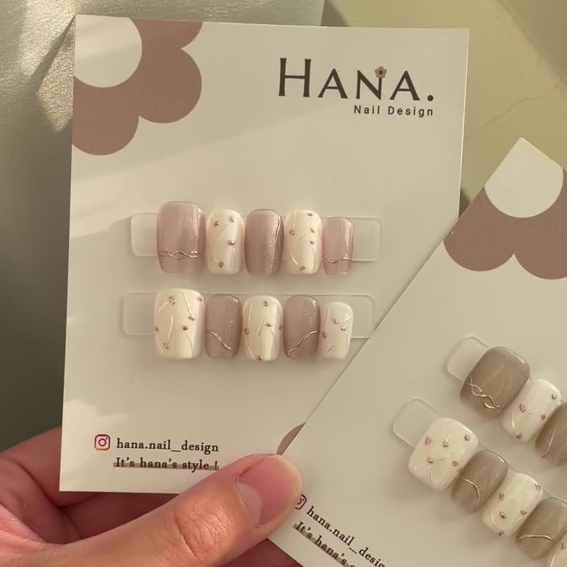 Hana手作-纯手工穿戴甲/镜面粉小花/热卖猫眼设计款 - 指甲油/指甲贴 - 其他材质 粉红色