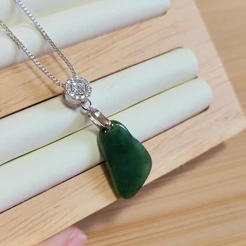 【亲翠】天然翡翠 高冰满绿飘花手磨圆原石纯银锁骨链 - 项链 - 玉石 绿色