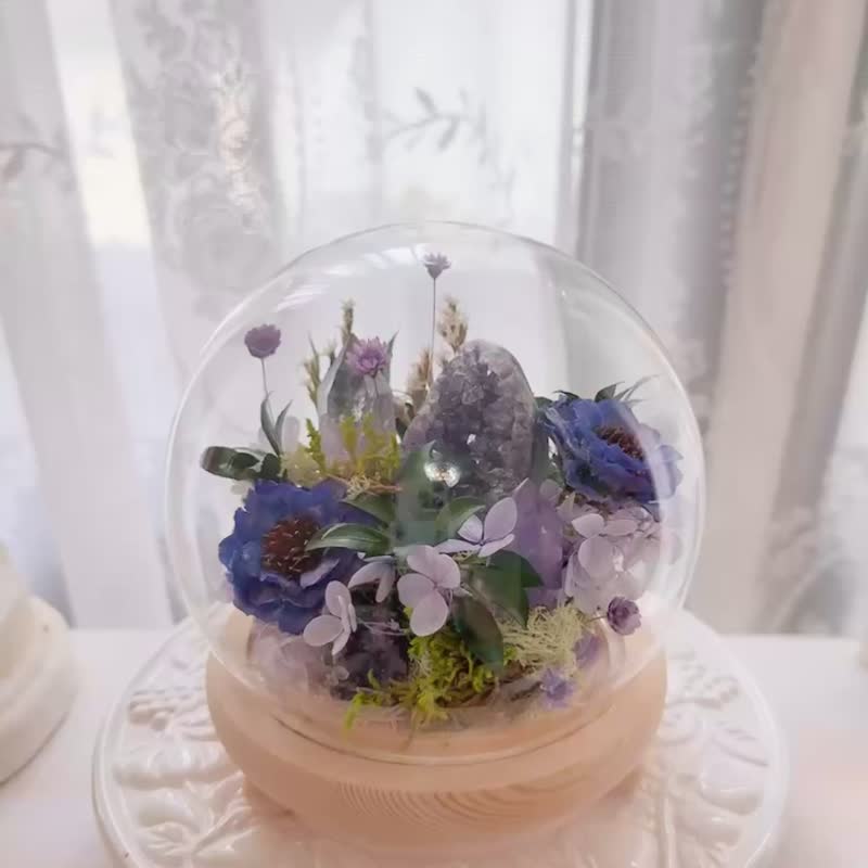 紫水晶花园。微景观玻璃罩 不用浇水的永生叶材 - 植栽/盆栽 - 水晶 紫色