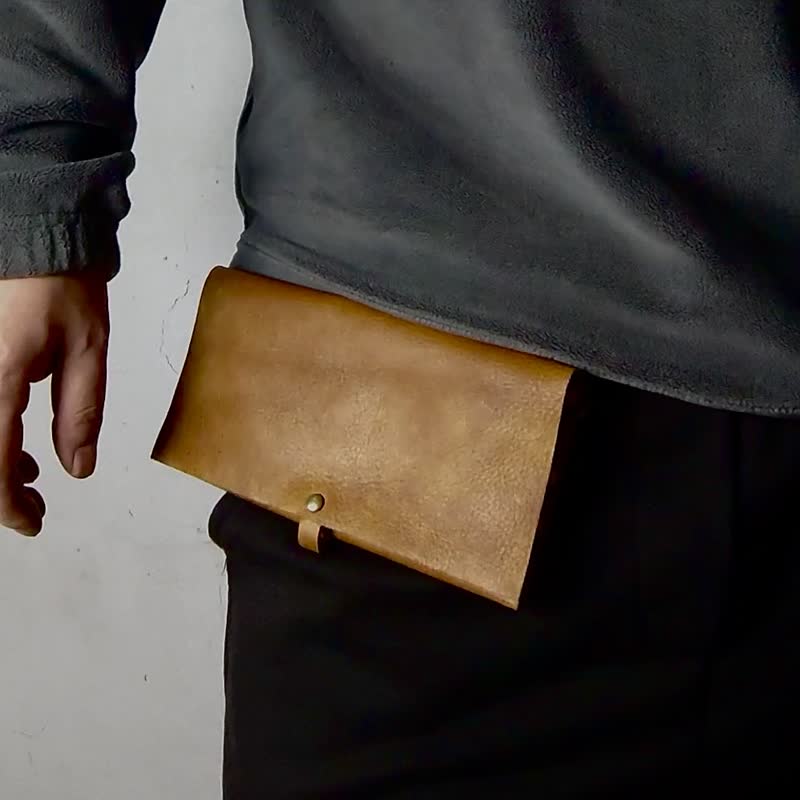 挂钩式内扣腰包 - 化妆包/杂物包 - 真皮 咖啡色