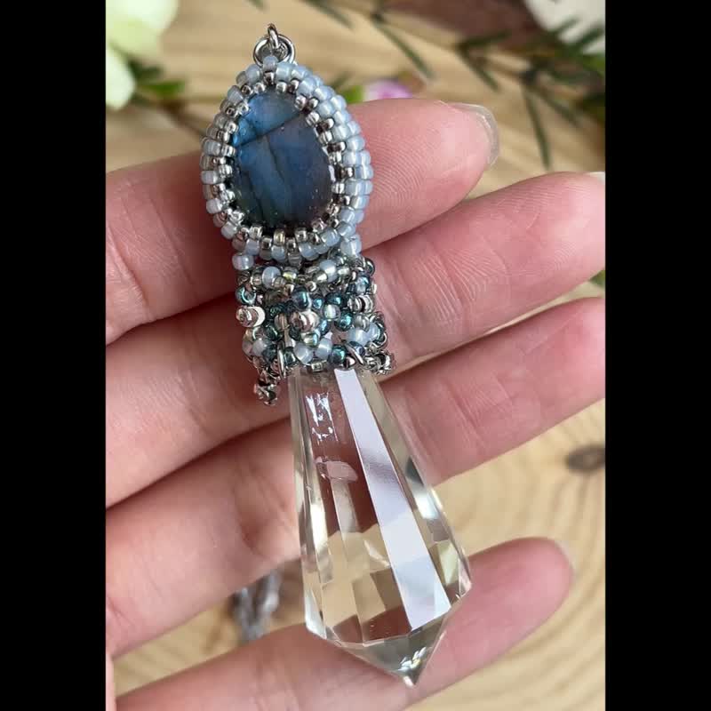 拉长石 白水晶 灵摆 玻璃米珠 x 天然石 串珠吊坠 配 宝石链 - 项链 - 水晶 蓝色