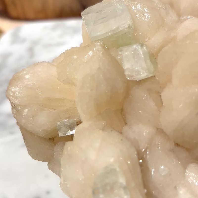 沸石鱼眼石共生 一图一物 能量水晶 原石 原矿 家居能量 水晶净化 - 摆饰 - 石头 多色