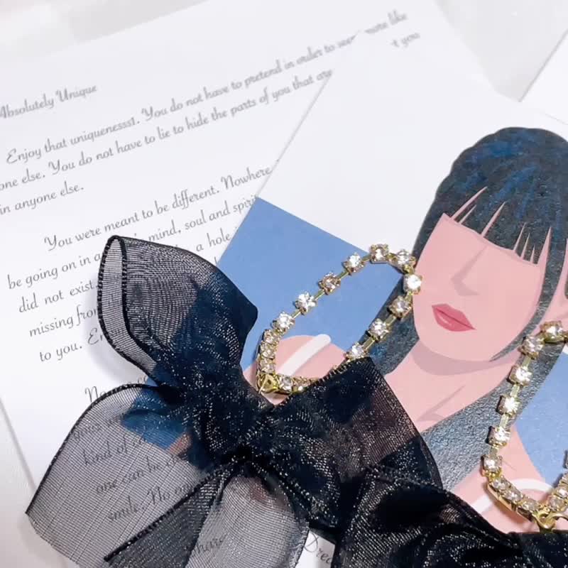 yitiart 蝴蝶结缎带钻石耳环 似颜绘 情人节礼物 约会 - 耳环/耳夹 - 钻石 黑色