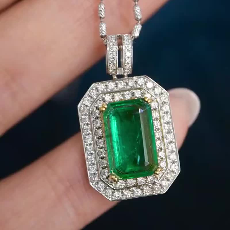 祖母绿吊坠  2.45克拉 - 项链 - 宝石 