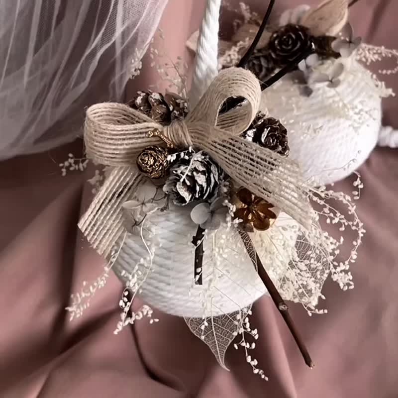 雪白圣诞吊饰 附包装礼盒 - 干燥花/捧花 - 植物．花 白色