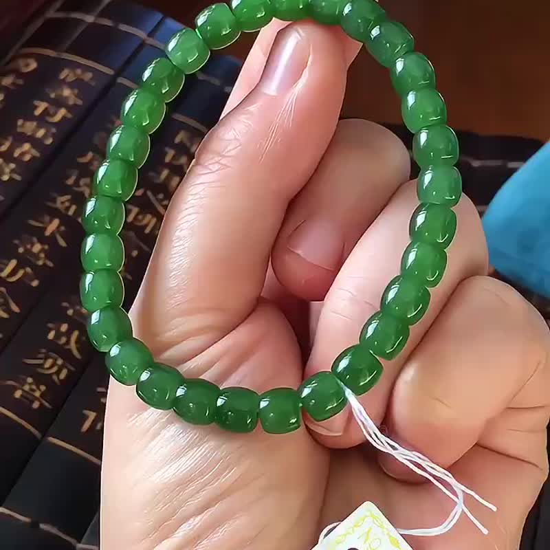 和田碧玉6 X 7毫米直切手链 水润透亮 上手效果高贵典雅 - 手链/手环 - 水晶 