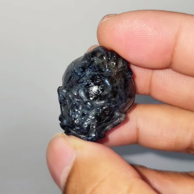 彼得石龙龟/王者风范开拓满矿魔鬼发晶龙龟/聚财/避邪防小人之水 - 摆饰 - 水晶 多色