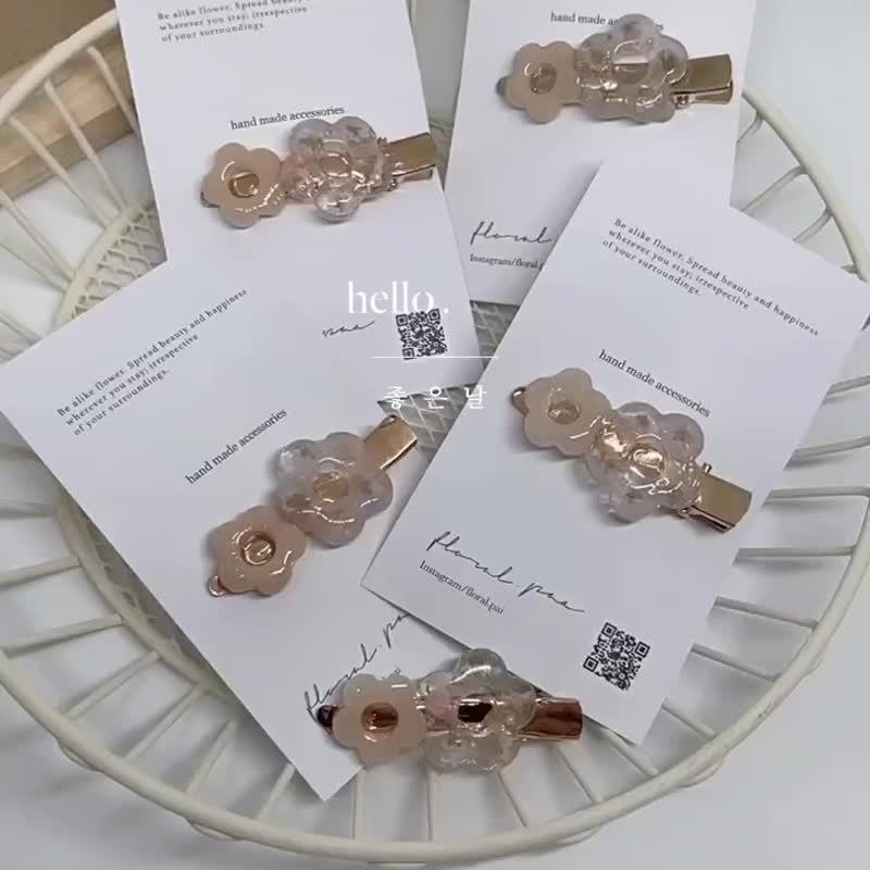 春日奶油小花发夹/边夹 - 发饰 - 其他材质 