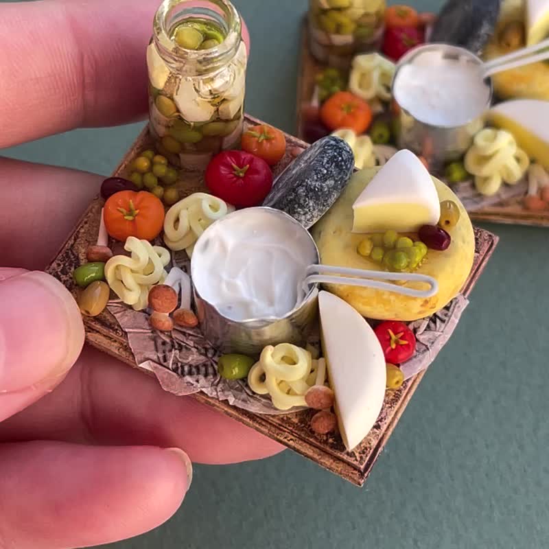 Miniature set with cheese - 玩偶/公仔 - 其他金属 多色