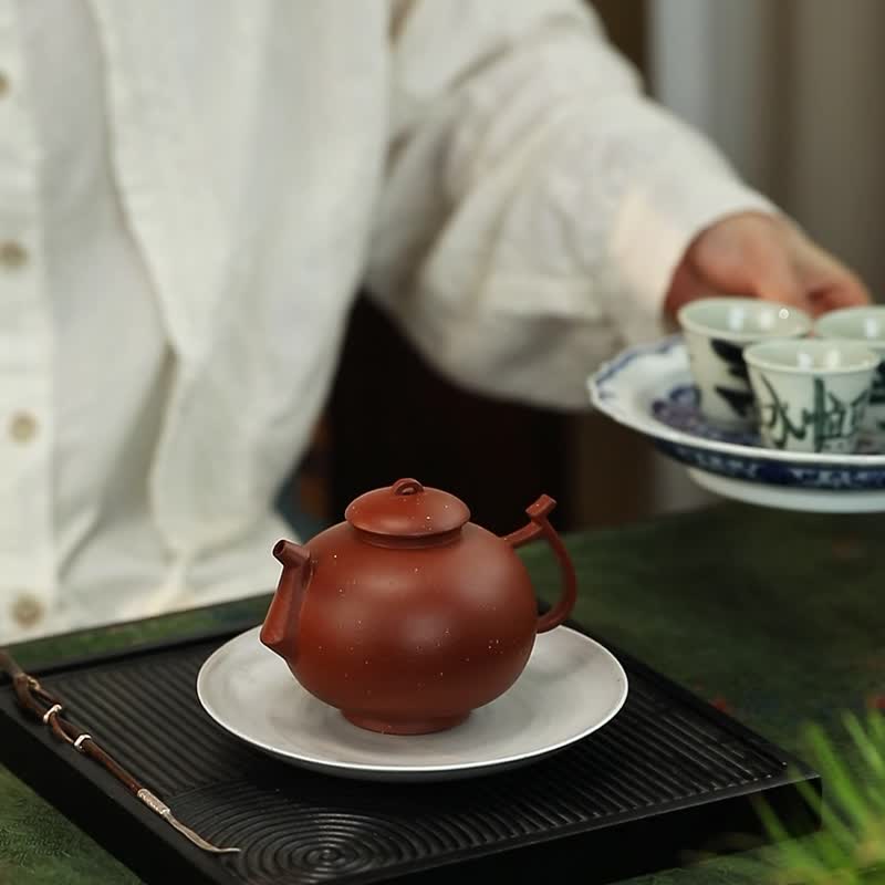 人系列 原矿朱泥 云文鼎 非遗紫砂壶 解构主义个性茶器 240cc - 茶具/茶杯 - 陶 红色