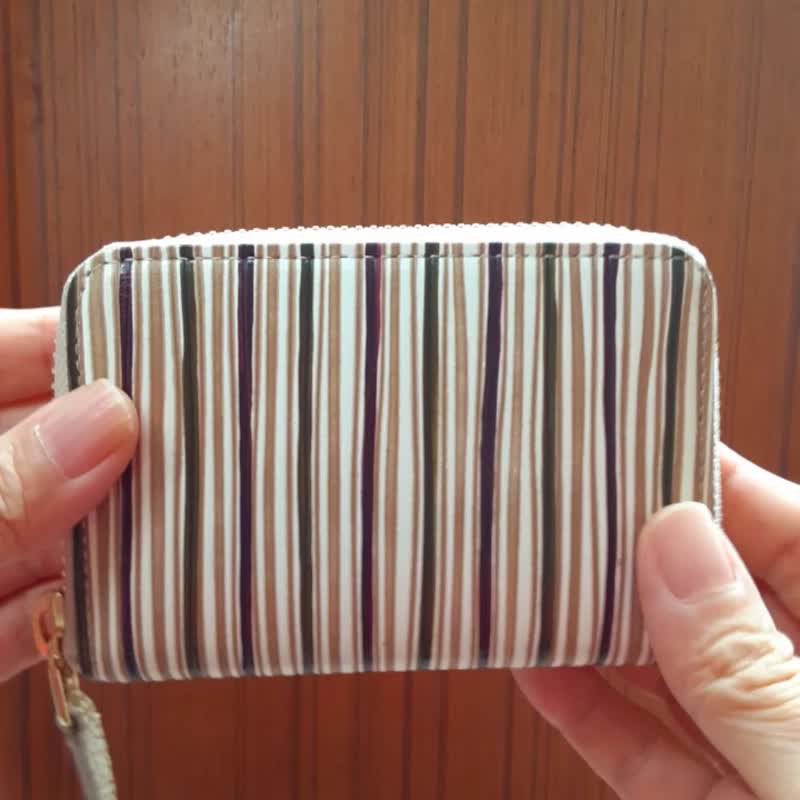 Pinkoi限定 停产 仅存库存 卡片夹 矢羽根纹 - 名片夹/名片盒 - 真皮 咖啡色