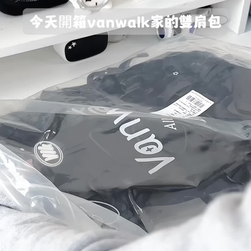 出走Vanwalk 台湾官方-周末系列-轻便运动风学生日系后背包 - 后背包/双肩包 - 聚酯纤维 多色