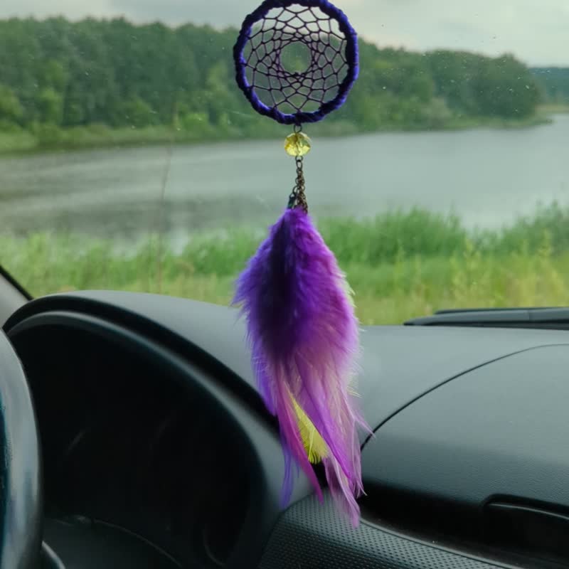 Small Handmade Dreamcatcher Car Charm with Crystal Moon and Star - 墙贴/壁贴 - 玻璃 紫色