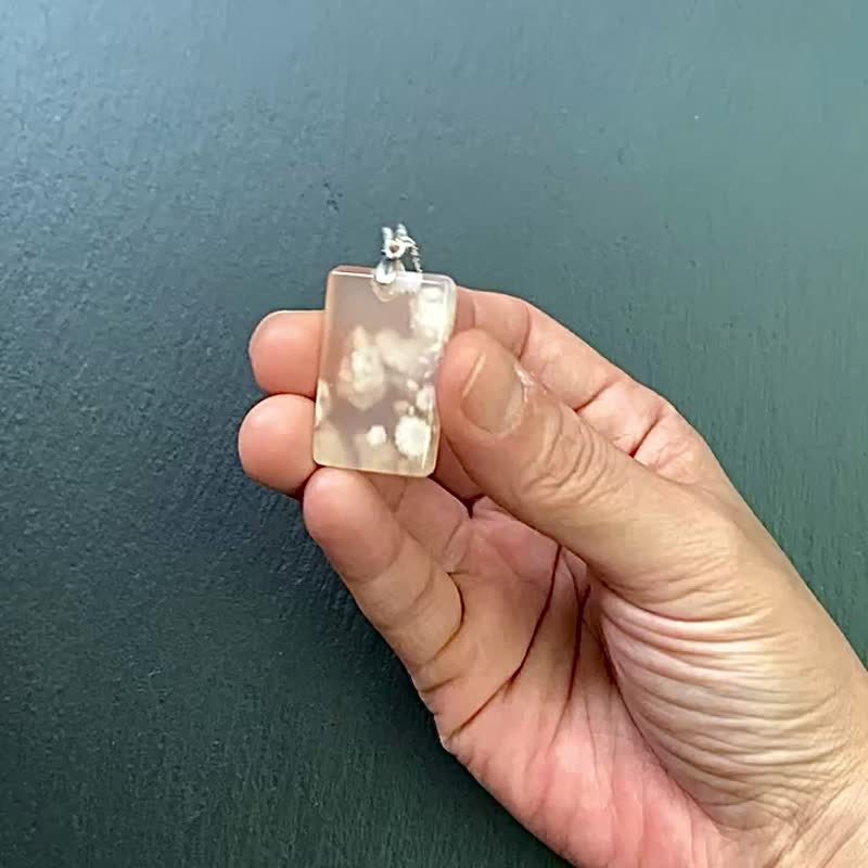 樱花玛瑙 天然粉嫩浪漫意境画风格 增强运势 925纯银钛钢项链 - 项链 - 水晶 多色