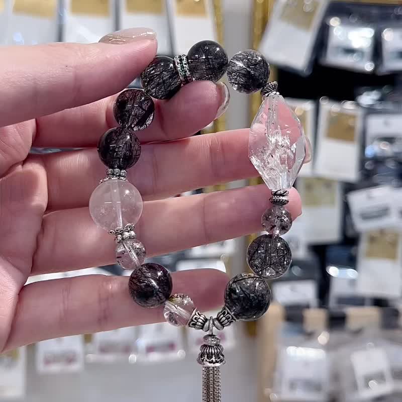 黑蕾丝黑发晶闪灵钻白兔水晶设计款手水晶手链避邪防小人排除负能 - 手链/手环 - 水晶 黑色