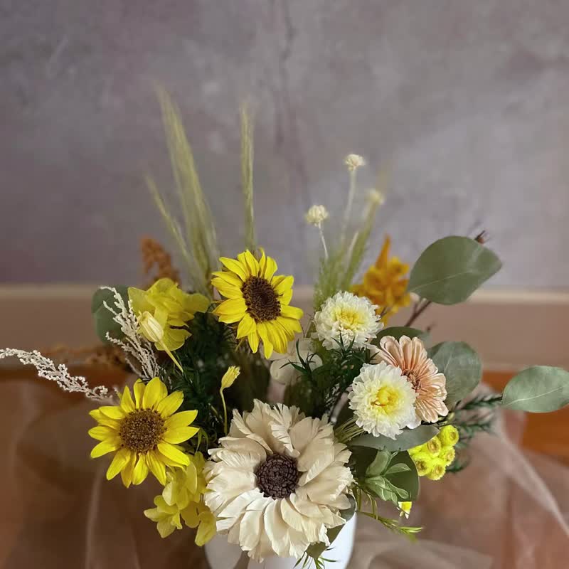 【花诉花艺】向日葵永生花礼/开幕花礼/升迁花礼/祝贺花礼/ - 干燥花/捧花 - 植物．花 多色