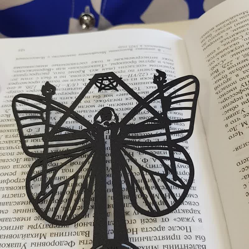 女巫时刻金属书签 – 哥德时钟与火炬设计 - 书签 - 其他金属 黑色