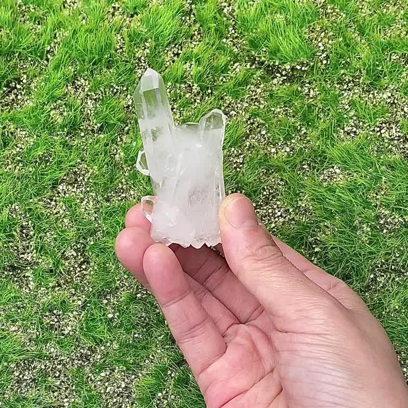 天然冰透体立体白水晶小晶簇 能量 家居 办公室 疗愈 摆件 - 其他 - 水晶 白色